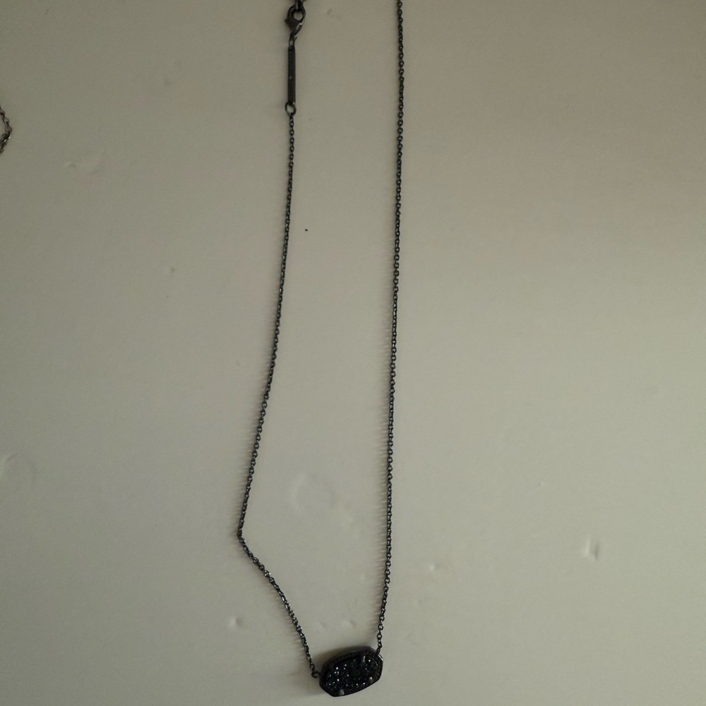 Black Kendra Scott Necklace